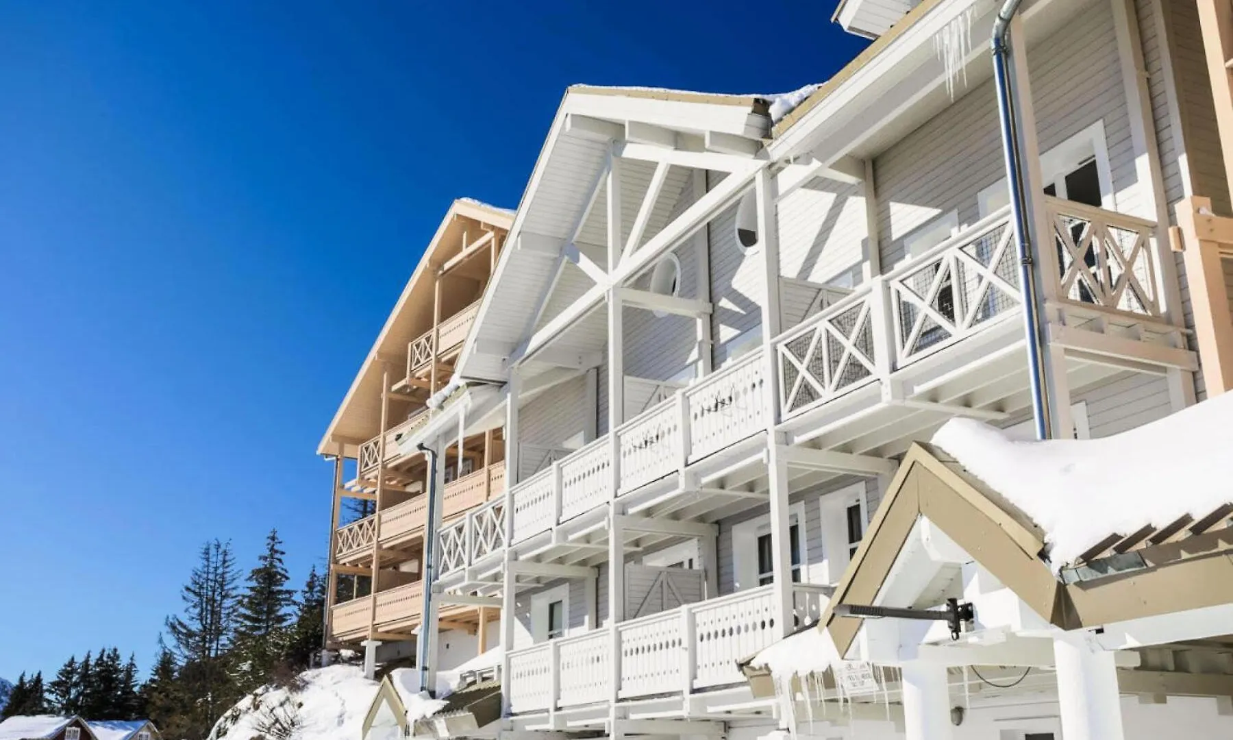 Residence Le Chateau De Crans - Maeva Home - Appartement 5 Pieces 10 Personnes Avec Sauna Prive - Prestige Mae-4441 Flaine 0*,  France